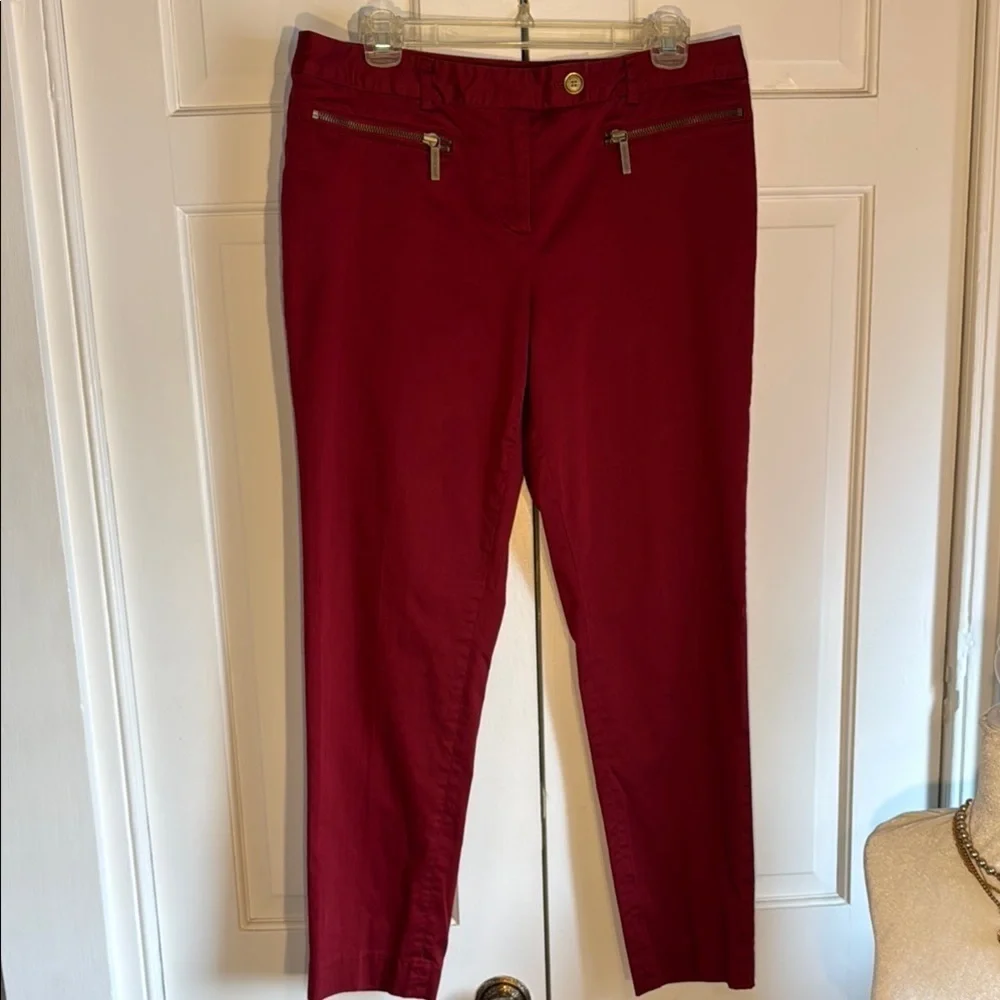 EUC Michael Kors Red Cropped Pants with Branded Zipper Details Size 8 NICE!